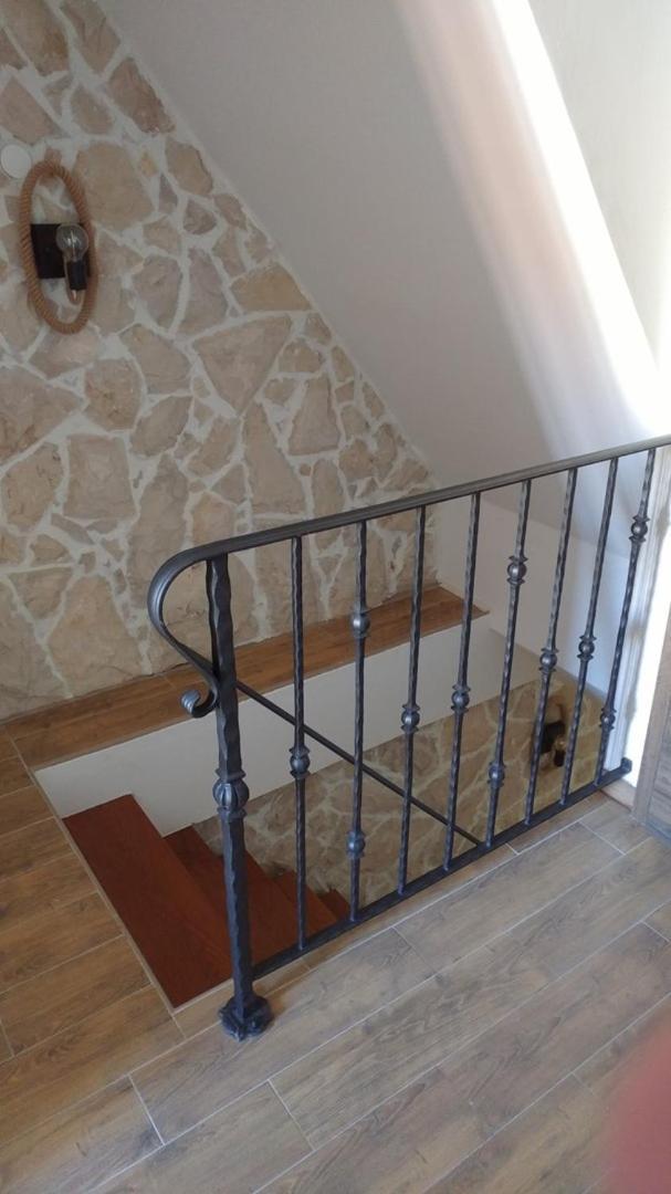 Apartment Tia Вис Экстерьер фото
